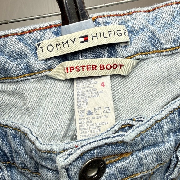 Tommy Hilfiger Light Wash Flare Jeans - Picture 8 of 8